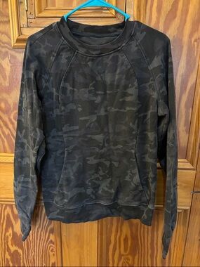 lululemon athletica Black & Gray Camo Crew Sweatshirt